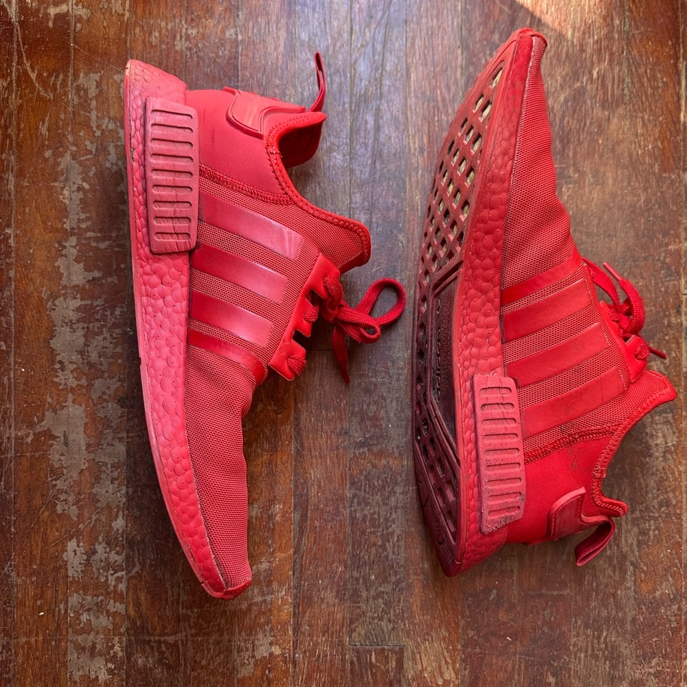 Adidas NMD R1 Scarlet